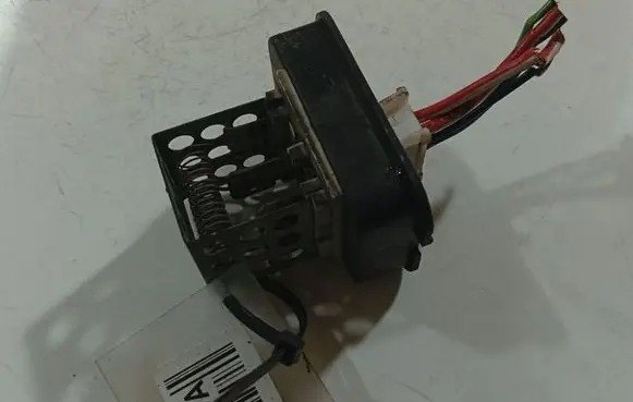 Opel Zafira A Heater blower motor/fan resistor C6546