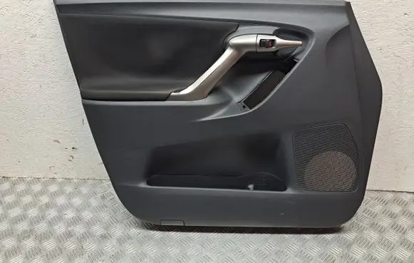 Toyota Verso Front door card panel trim 676200F030B1 67738X1F02