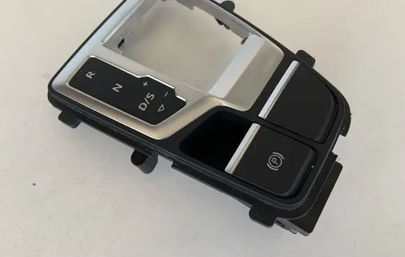 Audi Q5 SQ5 Gear shifter surround trim plastic 80B713111C 80B927225