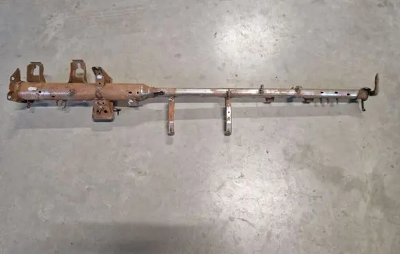Toyota Hilux (AN10, AN20, AN30) Dashboard cross member/frame bar 