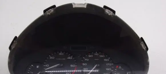 Citroen Berlingo Speedometer (instrument cluster) 9656696080