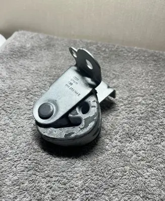 Muffler mount bracket/holder