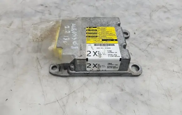 Toyota Avensis T250 Airbag control unit/module 8917005220