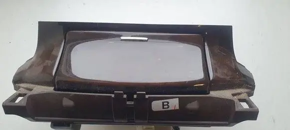 Ashtray (front)