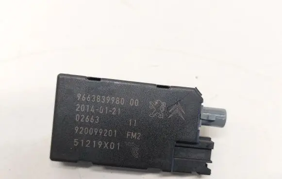 Citroen C4 II Picasso Other relay 9663839980