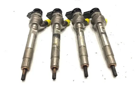 BMW 5 G30 G31 G38 Fuel injectors set 85792360445111009
