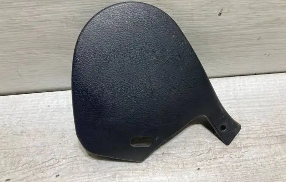 Volkswagen Beetle A5 Front door seat control surround trim 5C5831490