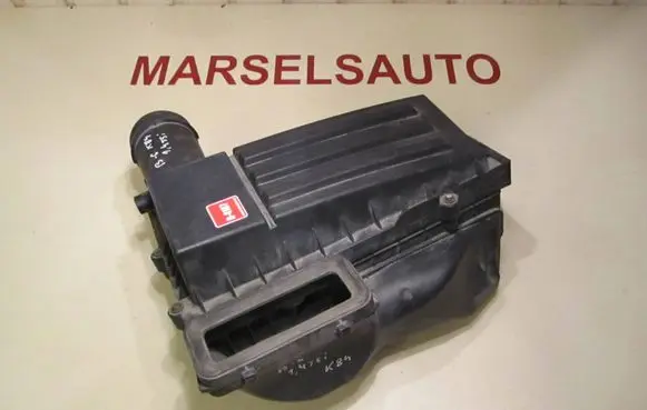 Volkswagen PASSAT B6 Air filter 1K0129607AD 17082010 1K0129601AR