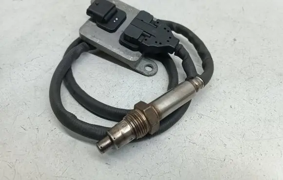 Mercedes-Benz GLC X253 C253 Lambda probe sensor A0009059803 0009059803