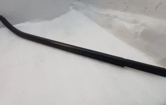 Ford Ranger IV Rear door glass trim molding N1WBE25596AD