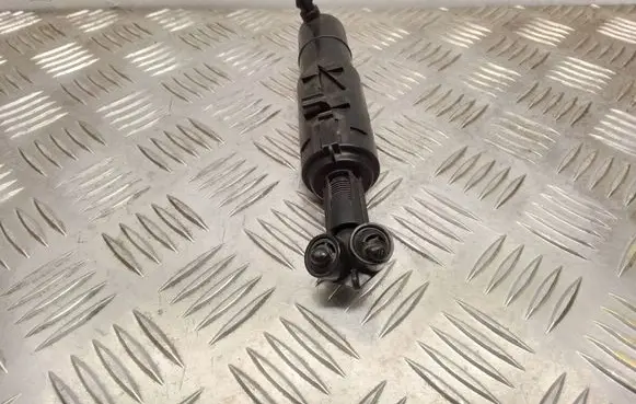 Mercedes-Benz C AMG W204 Headlight washer spray nozzle A2048602747
