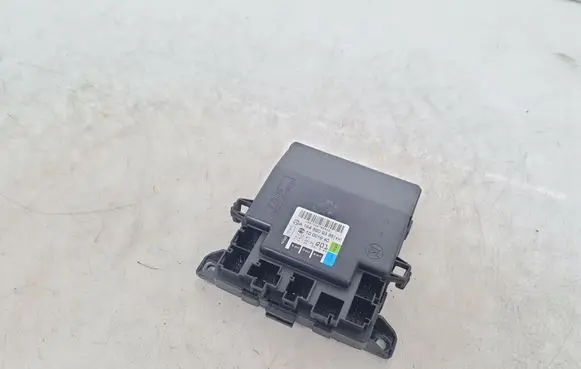 Mercedes-Benz R W251 Door control unit/module A1648209385