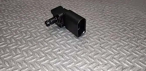 BMW 5 E60 E61 Air pressure sensor 7792280