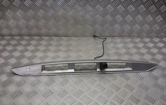 Mitsubishi Grandis Rear window tailgate spoiler MN129551