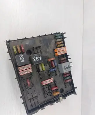 Volkswagen Touran I Fuse module 1K0937804B 1K0937800G