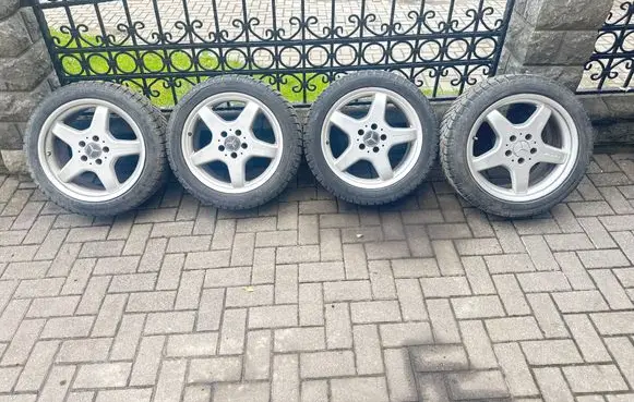 Mercedes-Benz CLK A209 C209 R17 alloy rim A1704011302 A1704012202