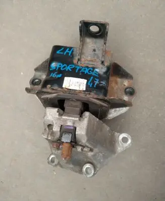 KIA Sportage Engine mount bracket 21834D9100