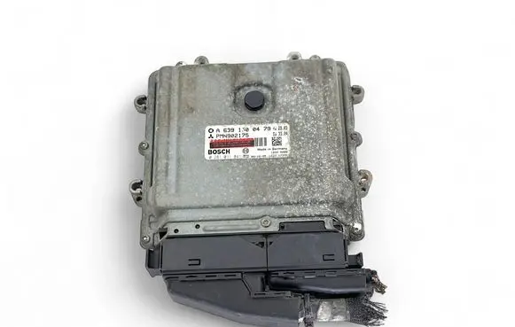 Mitsubishi Colt Engine control unit/module A6391500479 0281011841