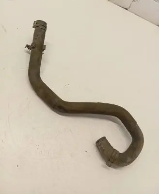 Volkswagen Transporter - Caravelle T4 Engine coolant pipe/hose 701819372E