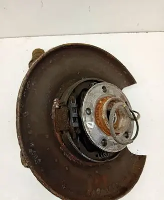 Volvo XC90 Rear wheel hub spindle/knuckle 
