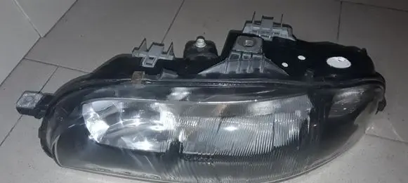 Fiat Marea Headlight/headlamp 88201557
