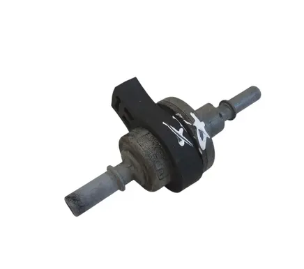 Peugeot 308 Turbo solenoid valve 9802009480