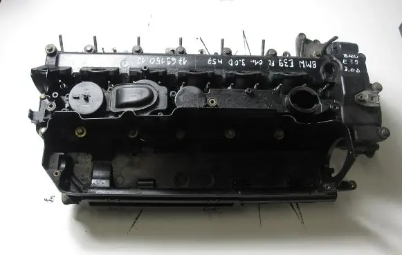 BMW 5 E39 Engine head 1769150