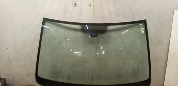 Volkswagen PASSAT CC Front windscreen/windshield window 