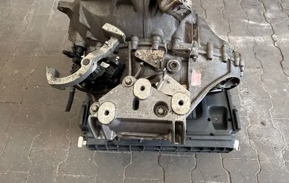 Mercedes-Benz Sprinter W907 W910 Manual 6 speed gearbox A9103601600