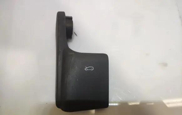 Land Rover Discovery Sport Engine bonnet (hood) release handle LK7216A770AC