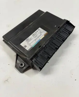 Ford Focus Comfort/convenience module 8M5T19G481BE 2007DJ0476 5WK487791