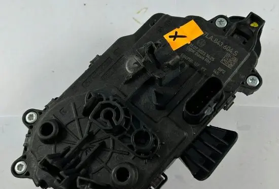 Volkswagen Multivan T7 Sliding door lock 7LA843604S 7LA843604N
