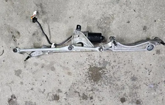 Mercedes-Benz CLK A209 C209 Front wiper linkage and motor A2038200342 404518 6305A