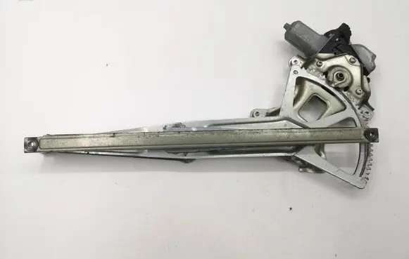 Toyota Prius (XW30) Rear door window regulator with motor 8571072020 0620201011