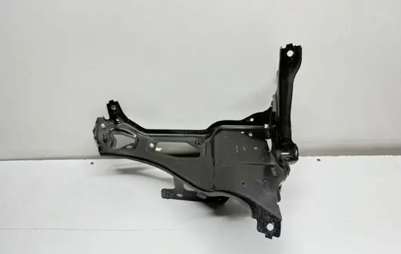 Mini Cooper Countryman F60 Headlight/headlamp mounting bracket 7378746