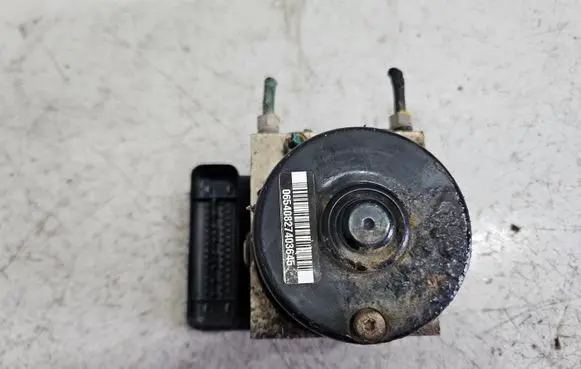 Renault Laguna II ABS Pump 10096014233 00005847E0