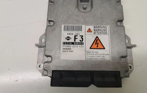 Nissan Almera N16 Engine control unit/module 2758003212