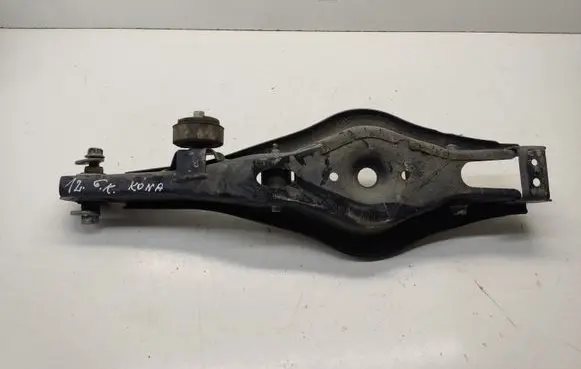 Hyundai Kona I Coil spring/strut mount 55210K4000 20200526