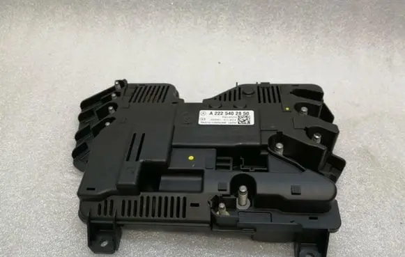Mercedes-Benz S C217 Fuse module A2225402850