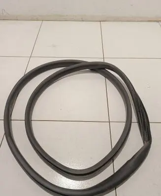 Ford Fiesta Front door rubber seal Nocode