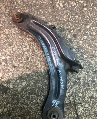 Renault Megane III Front lower control arm/wishbone