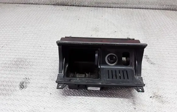 Ashtray (front)