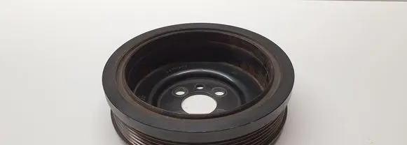 Volkswagen PASSAT B6 Crankshaft pulley 03G105243