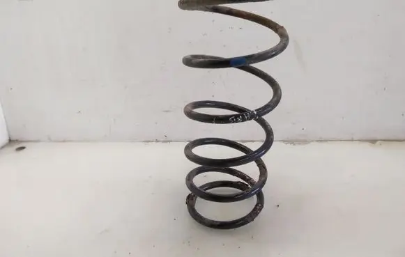 Toyota Yaris Front coil spring