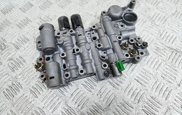 Lexus GS 300 350 430 450H Transmission gearbox valve body 