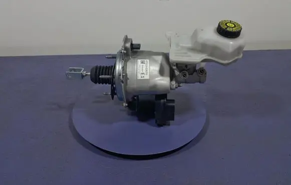 Toyota Corolla E10 Brake booster 4721002070
