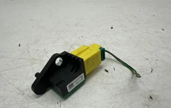 Volkswagen PASSAT CC Airbag deployment crash/impact sensor 5N0959351B