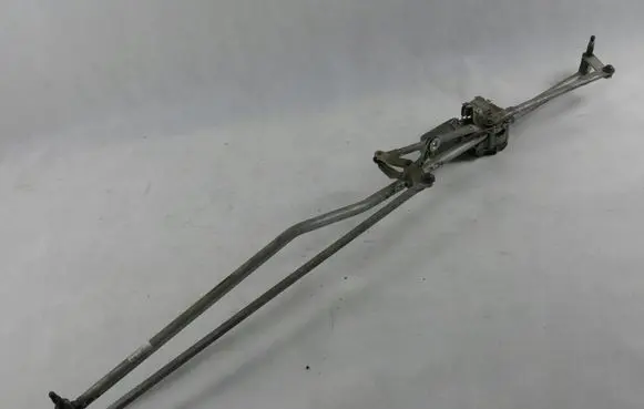 Peugeot 308 Front wiper linkage and motor 9684806680
