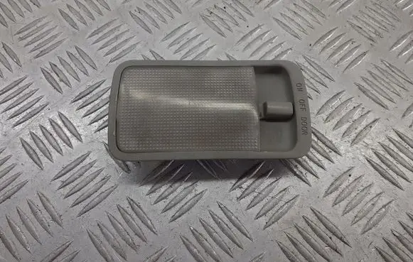 Toyota Corolla Verso E121 Headlining lighting console trim 