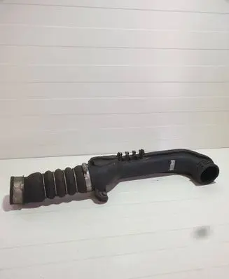Intercooler hose/pipe